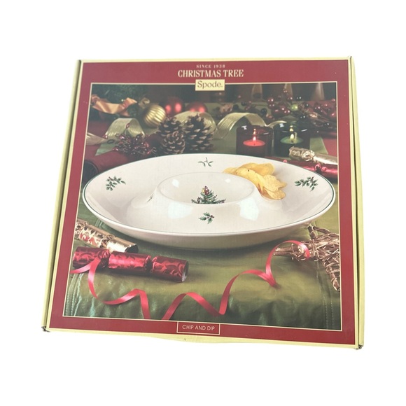 New! Spode Chip and Dip 14" Christmas Tree Serveware MSRP $80 - Picture 2 of 5